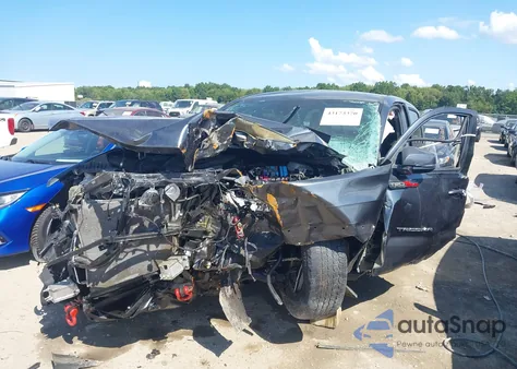 2023 Toyota Tacoma Trd Off Road z USA, uszkodzony, nr VIN 3TMCZ5AN1PM575595